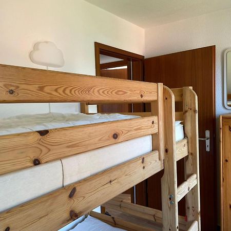 Ferienwohnung-Nils-Holgerson-Mit-Balkon-Zwischen-Strand-Wald-Wiese-Im-Suedosten-Der-Insel-Ruegen Gustow  Екстер'єр фото