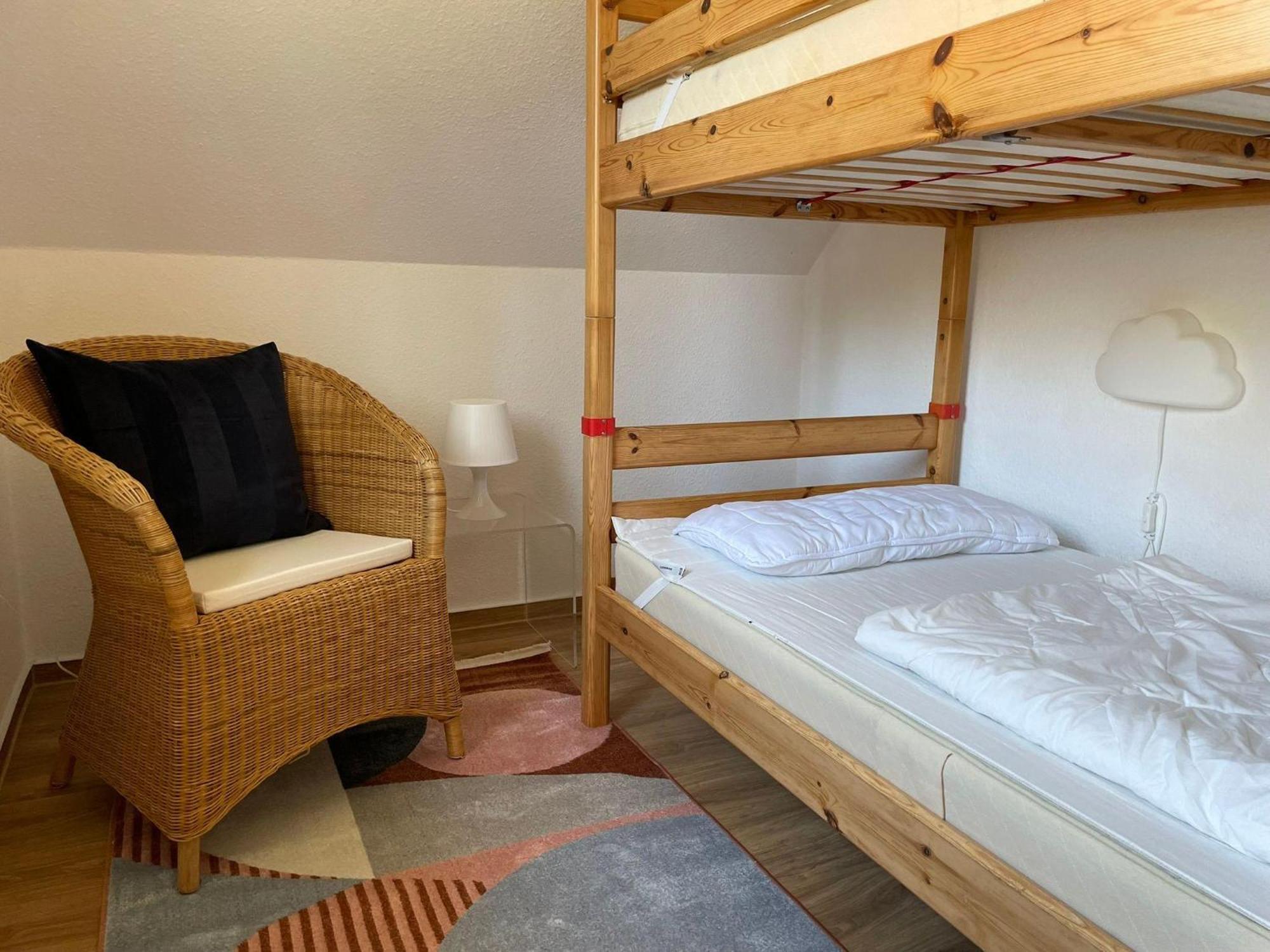 Ferienwohnung-Nils-Holgerson-Mit-Balkon-Zwischen-Strand-Wald-Wiese-Im-Suedosten-Der-Insel-Ruegen Gustow  Екстер'єр фото
